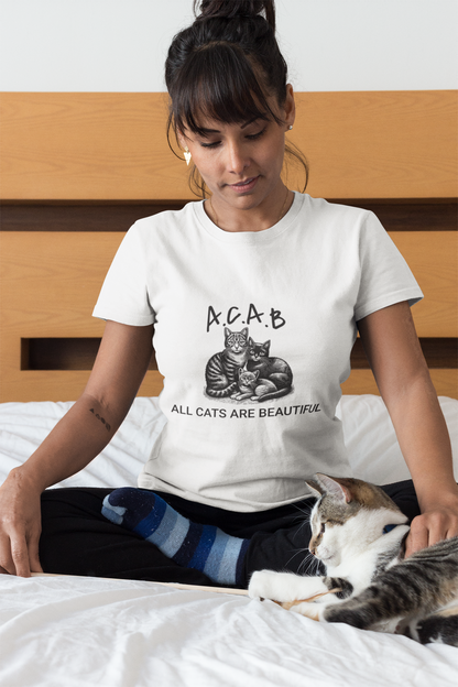 All cats are beautiful T-shirt